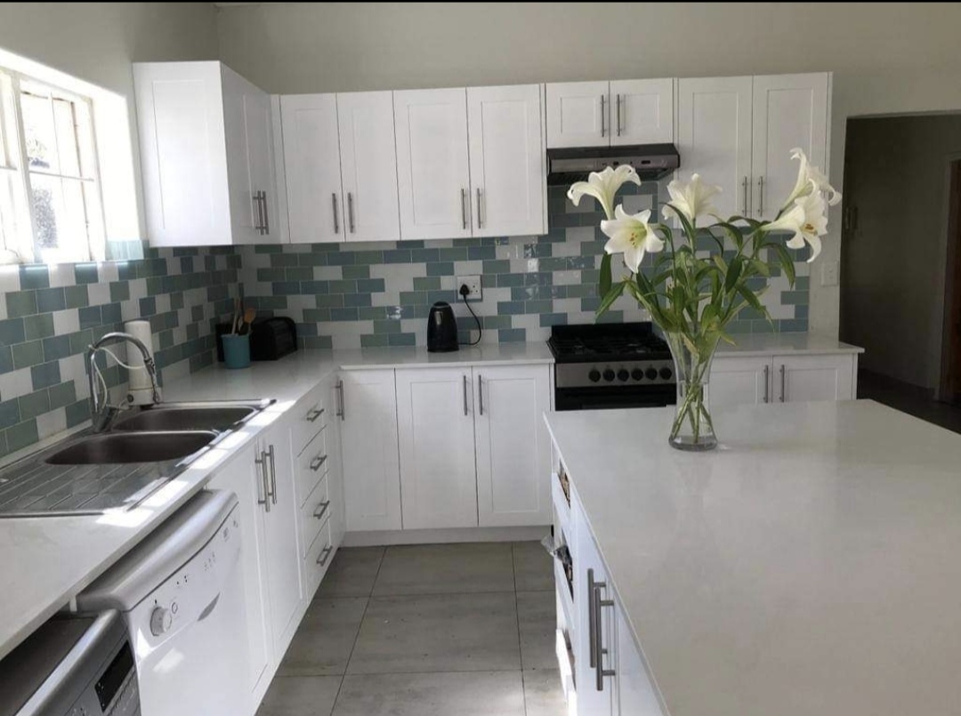 Nic Nails | Home Renovations Cape Town